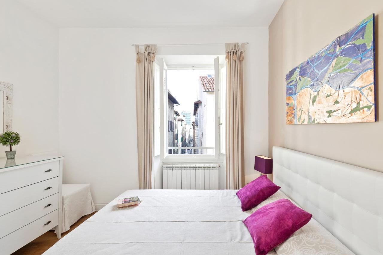 شقة Santa Croce Stylish Flat فلورنس المظهر الخارجي الصورة