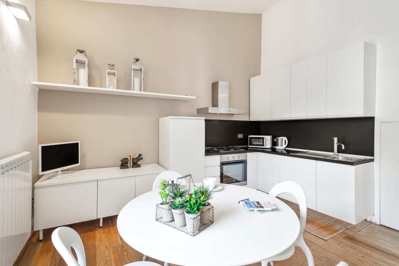 شقة Santa Croce Stylish Flat فلورنس المظهر الخارجي الصورة